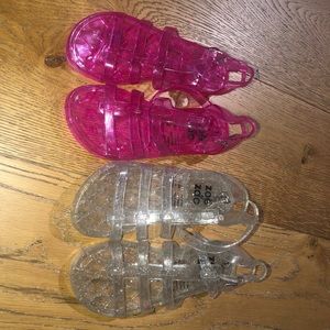 SOLD ON MERCARI 2 Piece Jelly Sparkle Sandles Kids